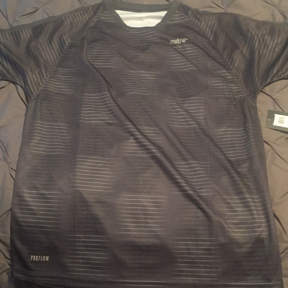 Mitre Proflow Size Medium. Brand New With Tags